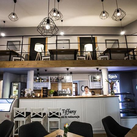 Hotel Tiffany Нове-Място-Любавське Екстер'єр фото